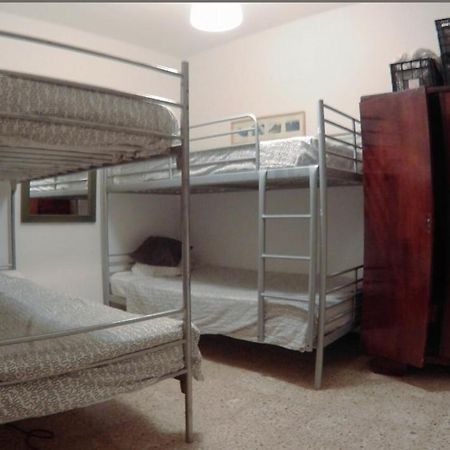 Хостел Surf House Famara Yokomosurf Екстер'єр фото